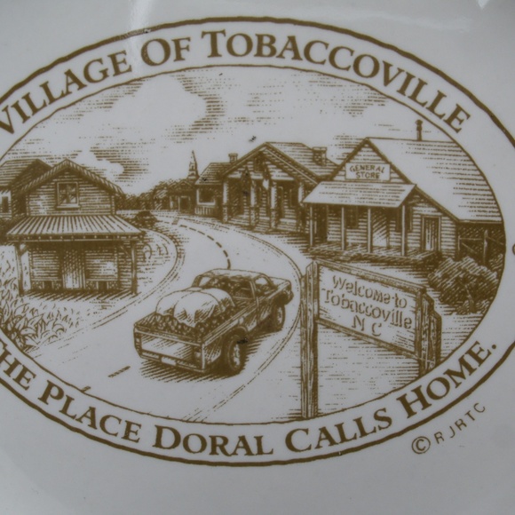 Doral Village of Tobaccoville NC ashtray - Picture 6 of 8